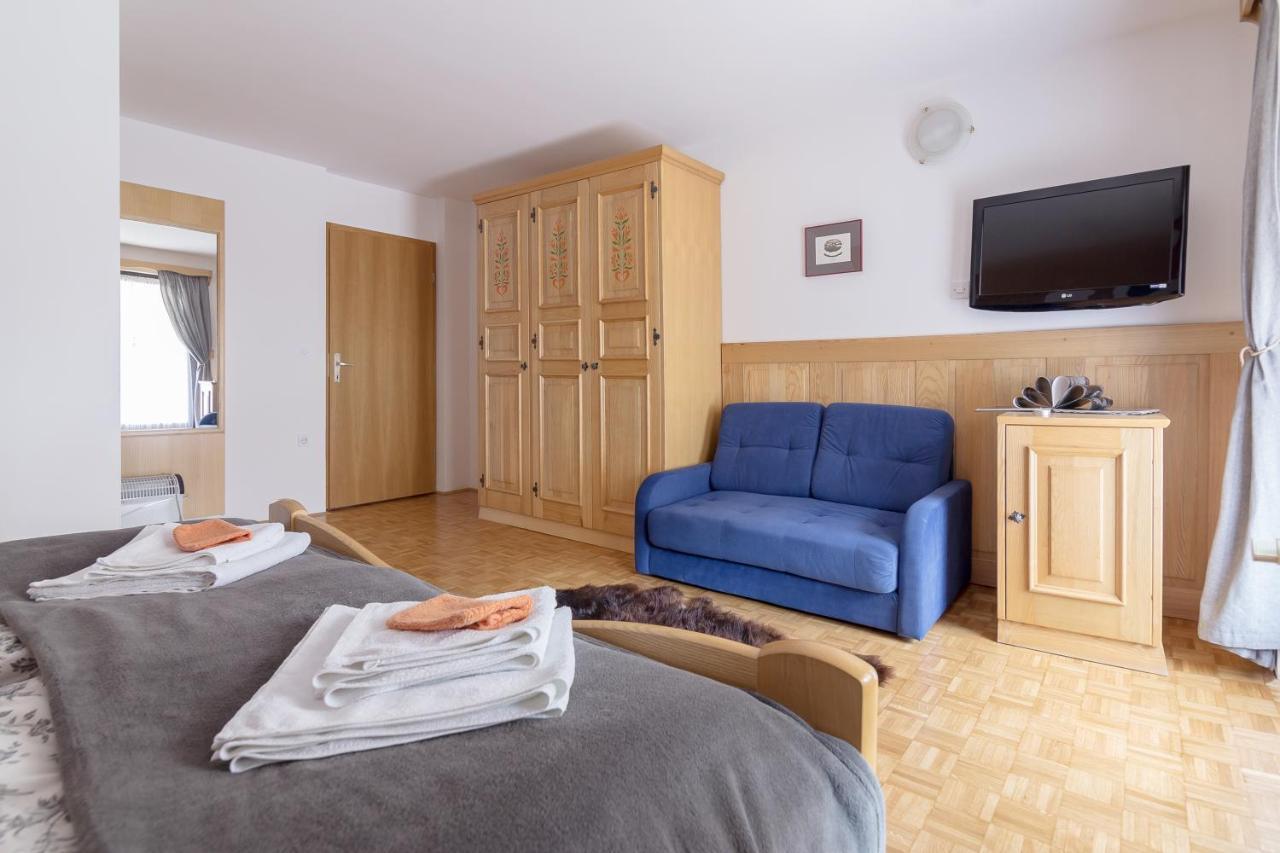 Apartments Ukanc ボーヒニ エクステリア 写真