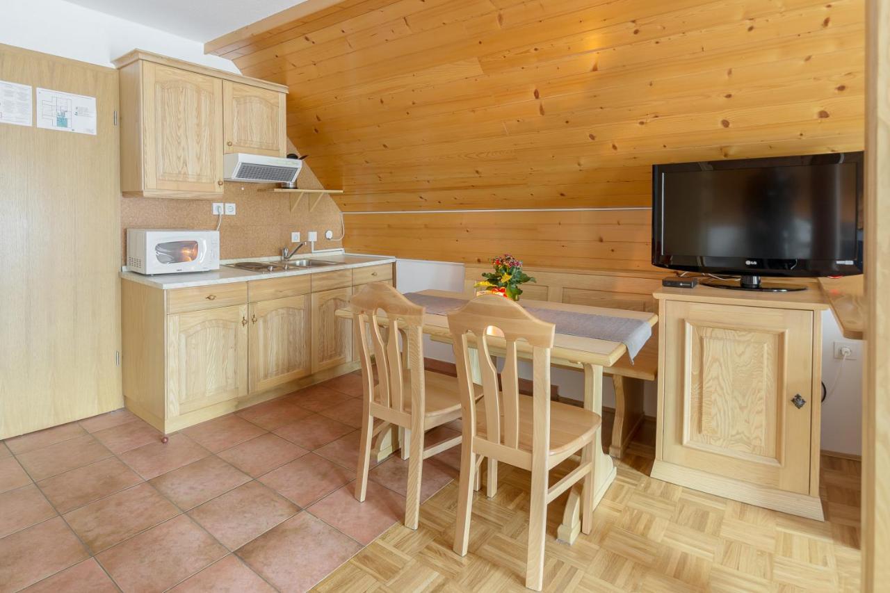 Apartments Ukanc ボーヒニ エクステリア 写真