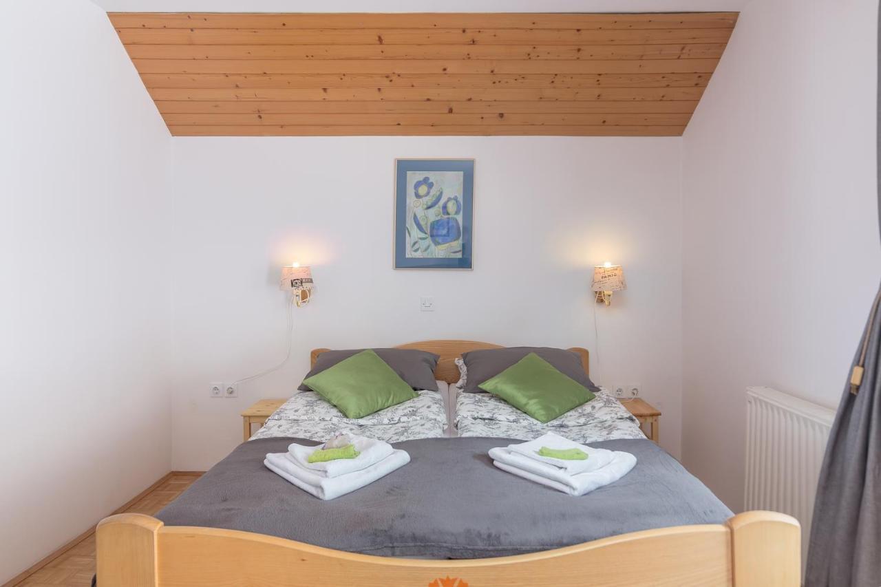 Apartments Ukanc ボーヒニ エクステリア 写真
